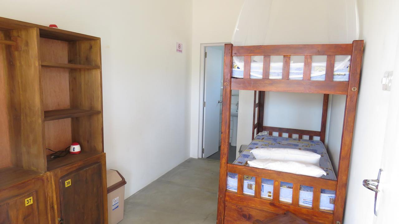 The Long Hostel Vịnh Arugam Ngoại thất bức ảnh