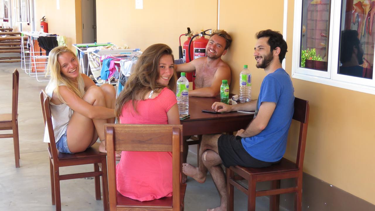 The Long Hostel Vịnh Arugam Ngoại thất bức ảnh
