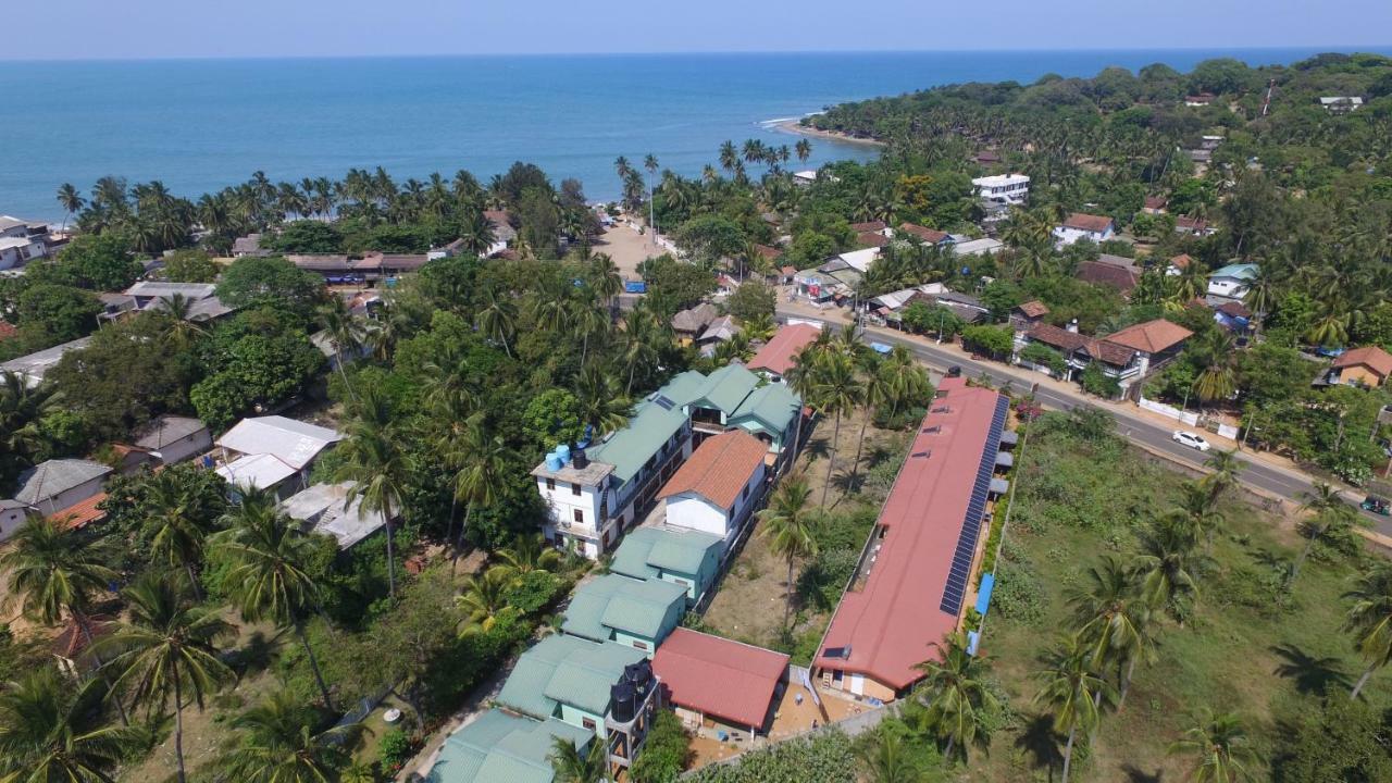 The Long Hostel Vịnh Arugam Ngoại thất bức ảnh